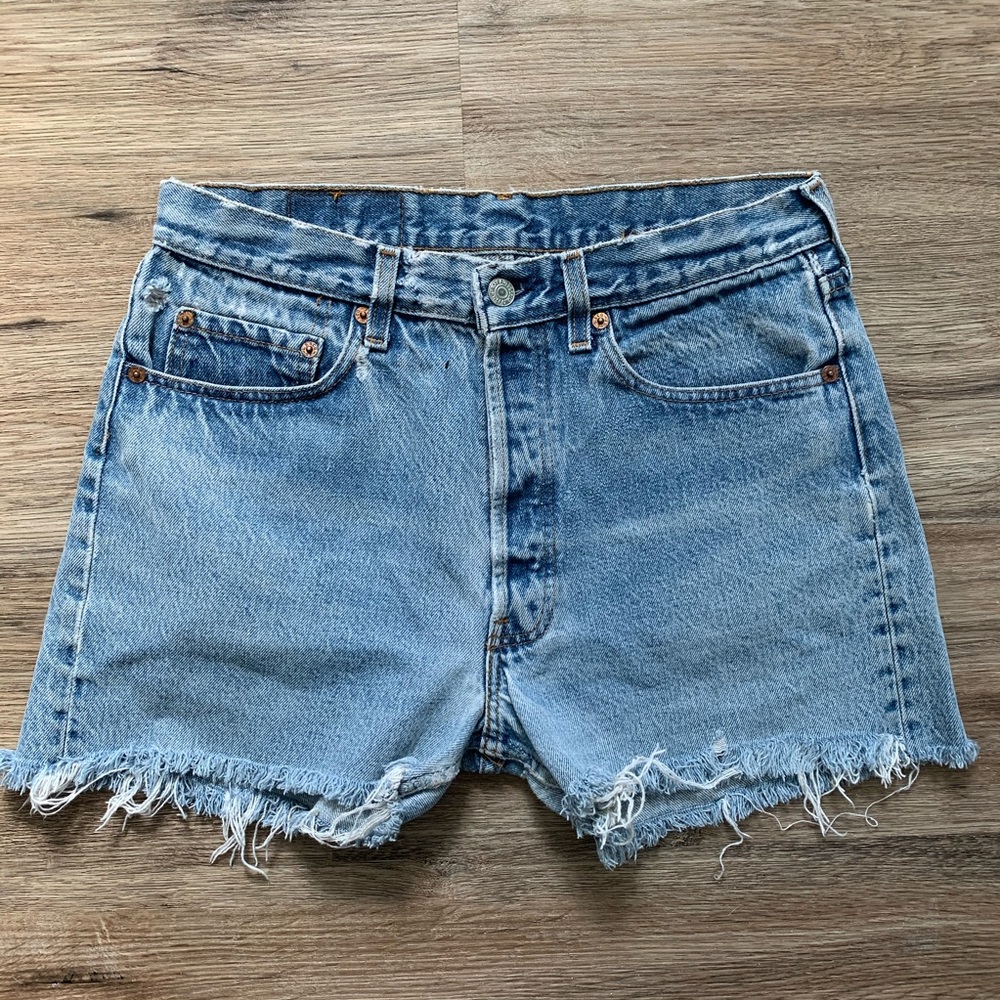 Levi’s Cut off Shorts